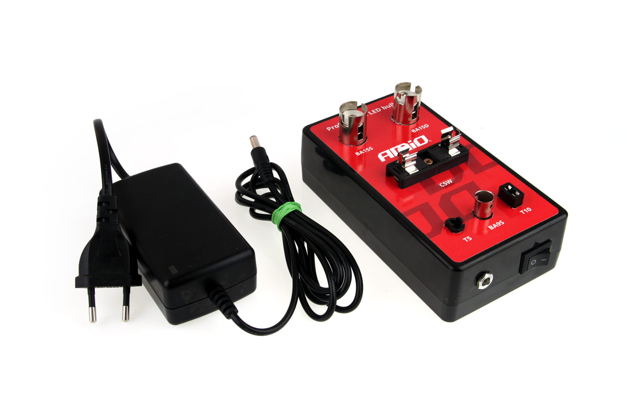 APARELHO PARA TESTAR LAMPADAS E LEDS 12V