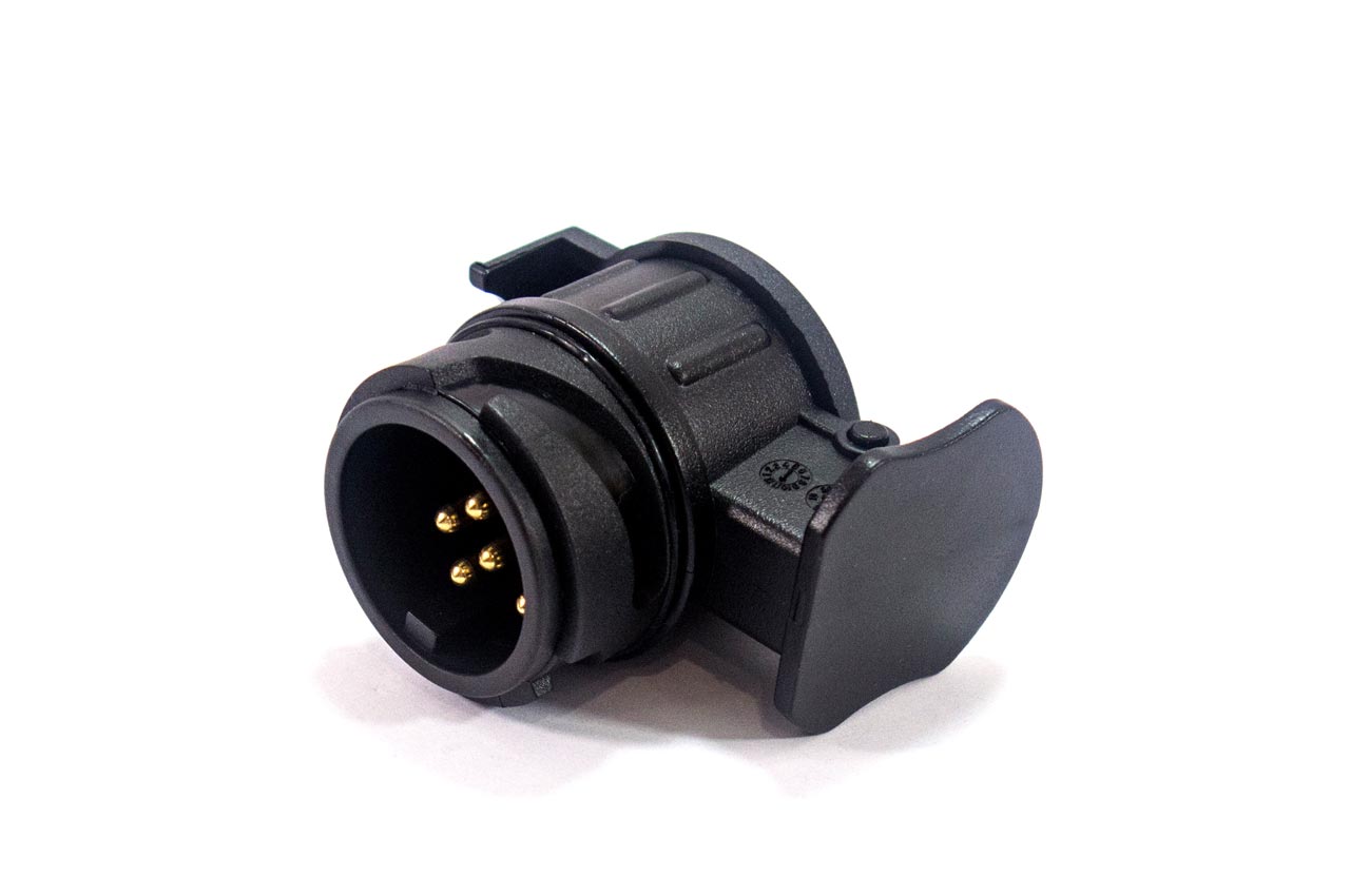 ADAPTADOR 13 POLOS MACHO PARA 7 POLOS FEMEA